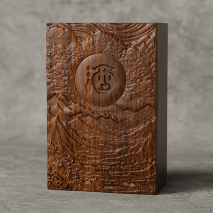 Hộp Rượu Gỗ Chạm Nổi Louis XIII Đẳng Cấp - bên trong lót nhung sang trọng bảo vệ chai rượu