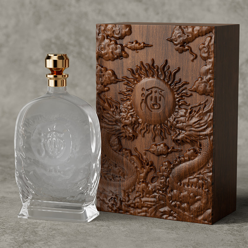 Hộp Rượu Gỗ Chạm Nổi Louis XIII Đẳng Cấp - đóng gói quà tặng rượu vang whisky cao cấp